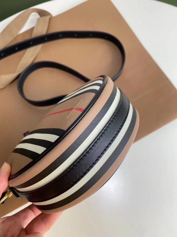 Burberry Bags - BG Bags - 981