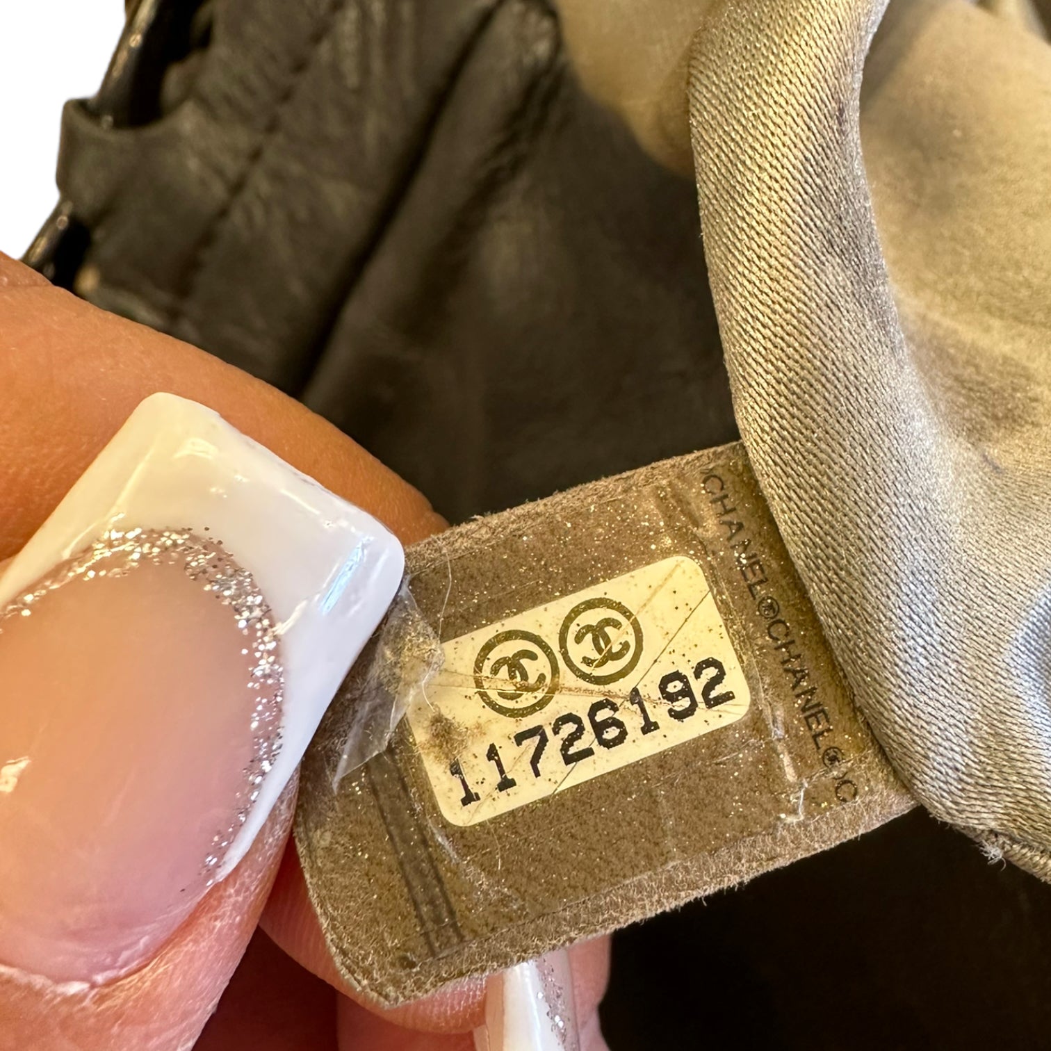 Handbag Designer By Chanel  Size: Medium