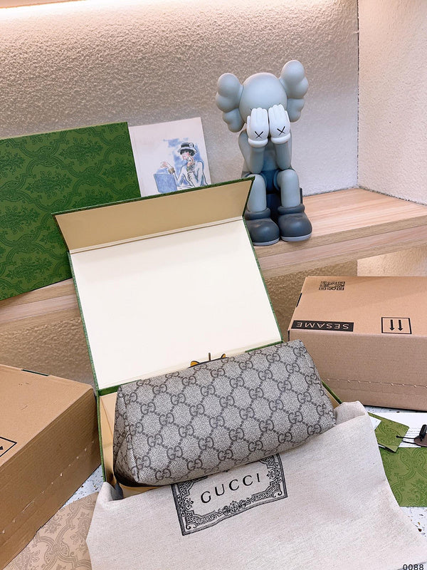 Luxury - Gucci Bags - 188