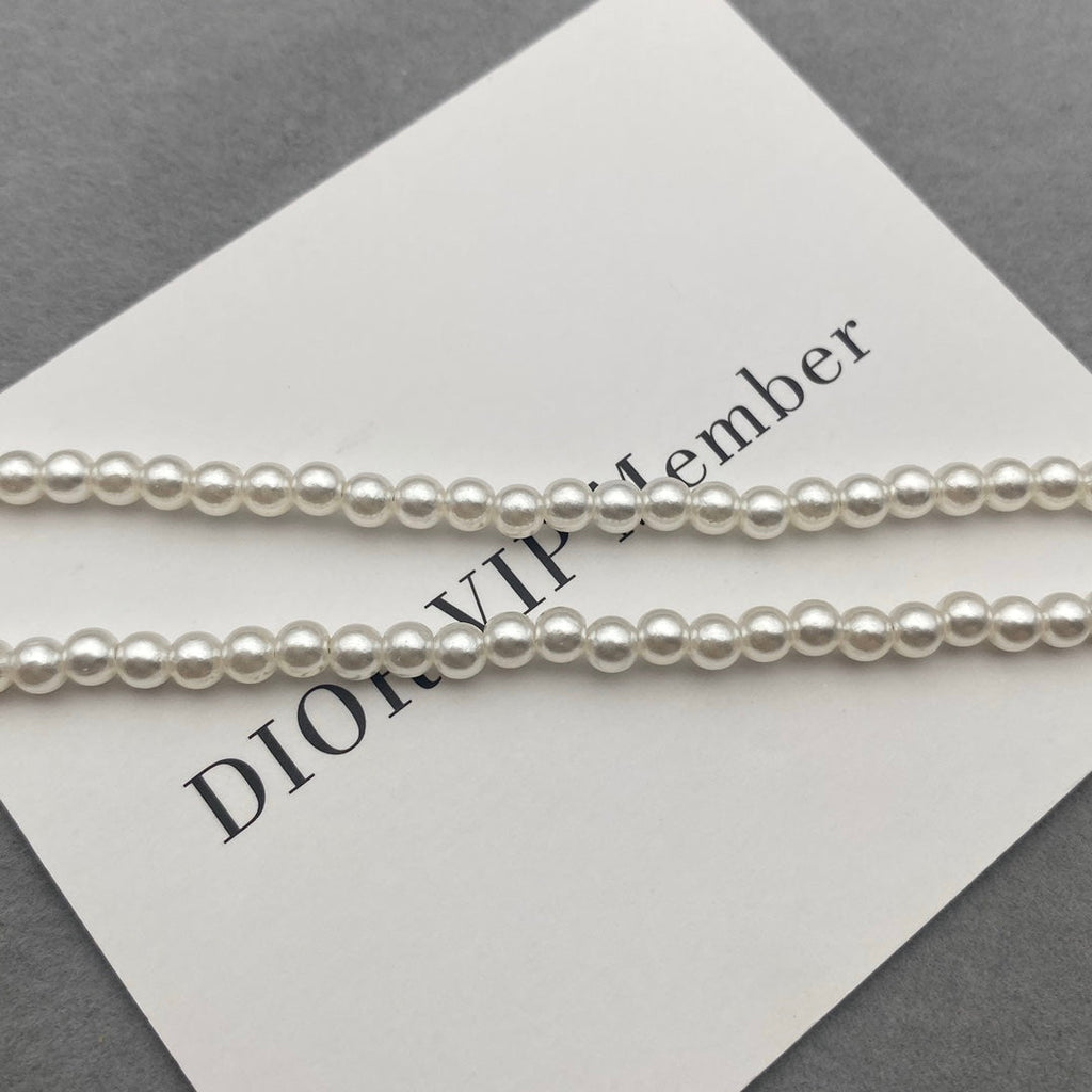 BG - Holiday Necklace dior005