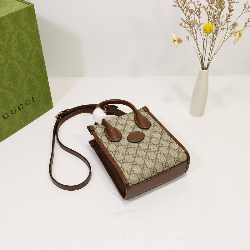 GGG - Bags District - 039