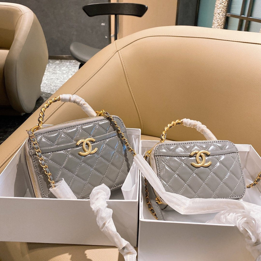 Designer Handbags Chanel 065