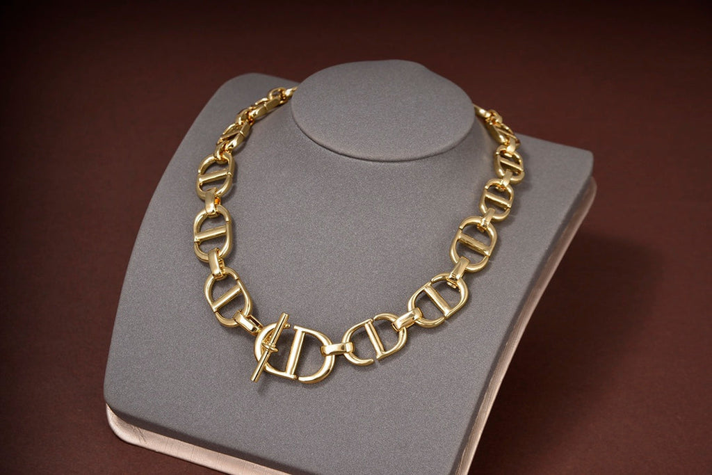 BG - Holiday Necklace dior014
