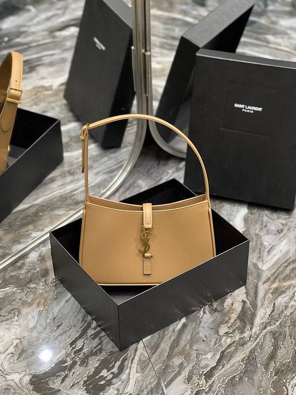 SLY - Bags District - 107