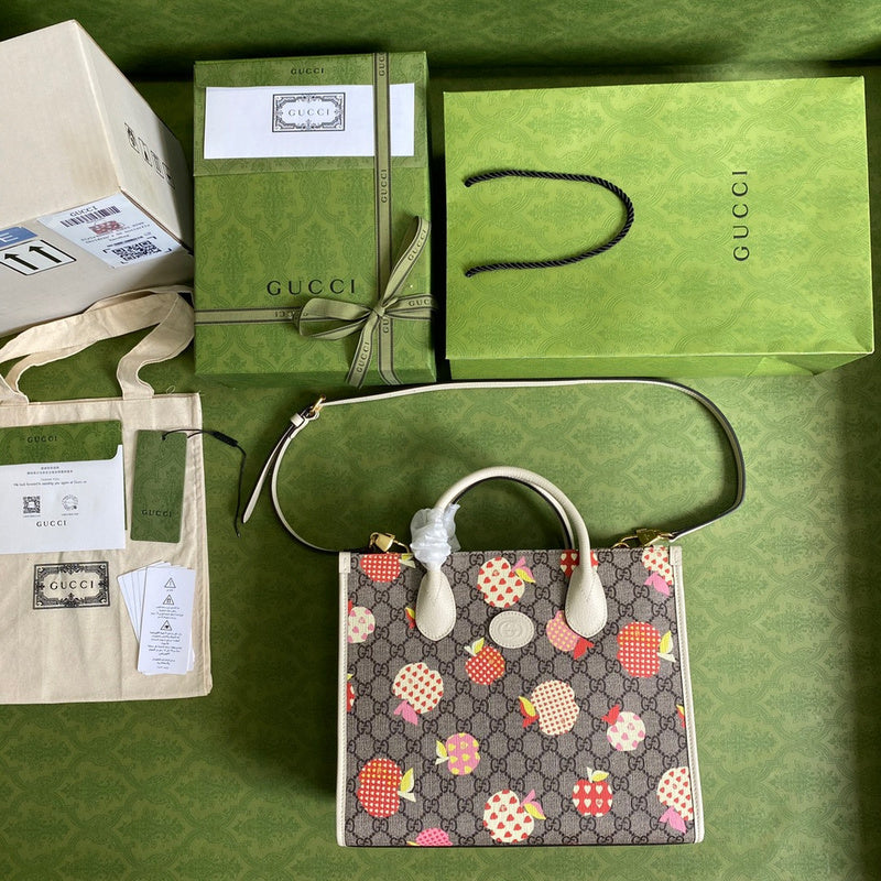 Gucci   Luxury Bags  982