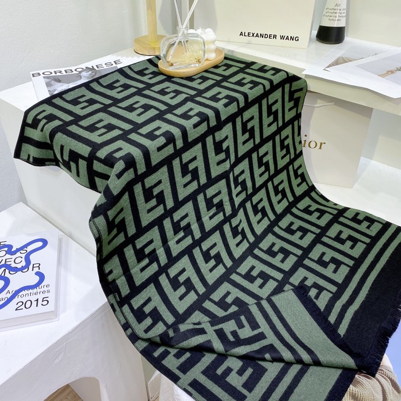 Luxury Fendi  Scarf 011