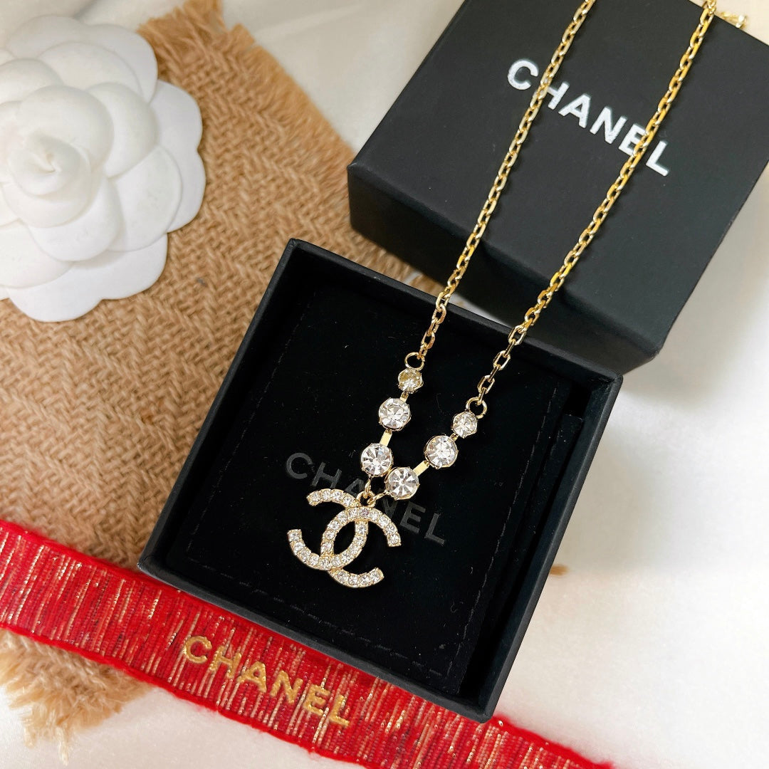 BG - Holiday Necklace chanel039