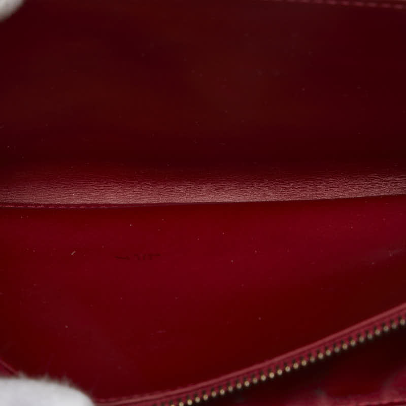 Louis Vuitton Sarah Long Wallet in Vernis Red M93530