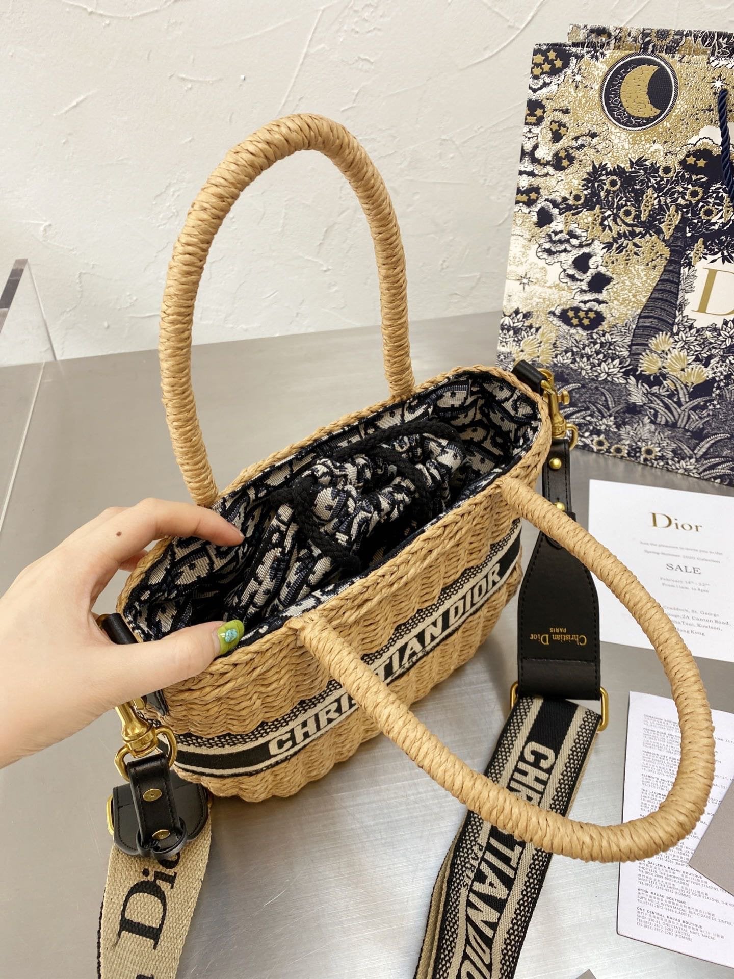 Luxury Handbags Christian Dior 210
