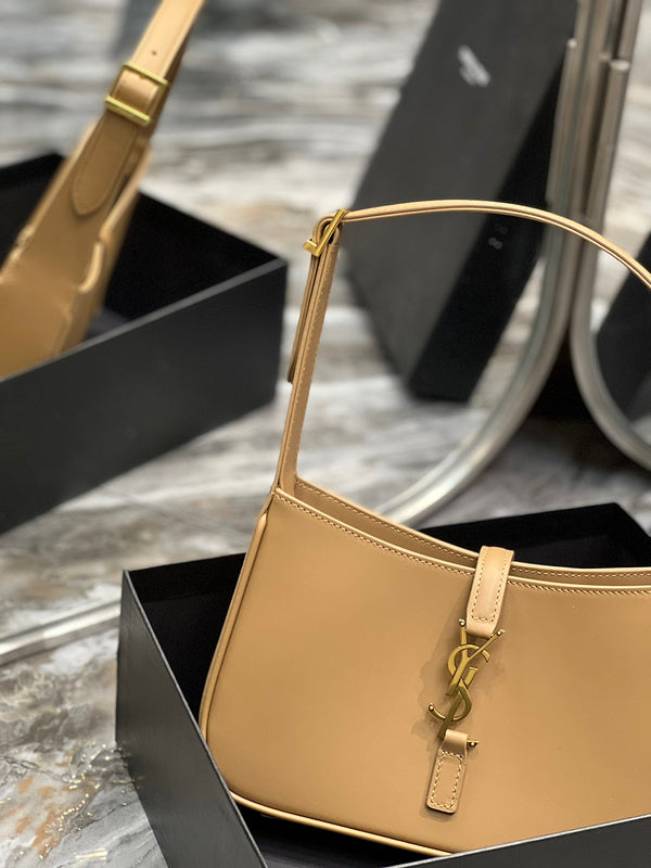 SLY - Bags District - 107