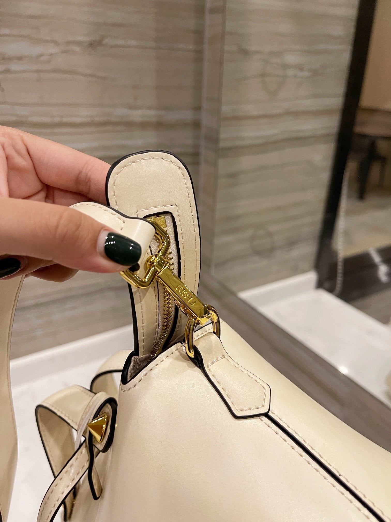 Luxury  Bags Fendi 217