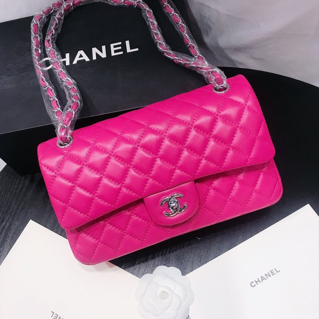 Designer Handbags Chanel 208