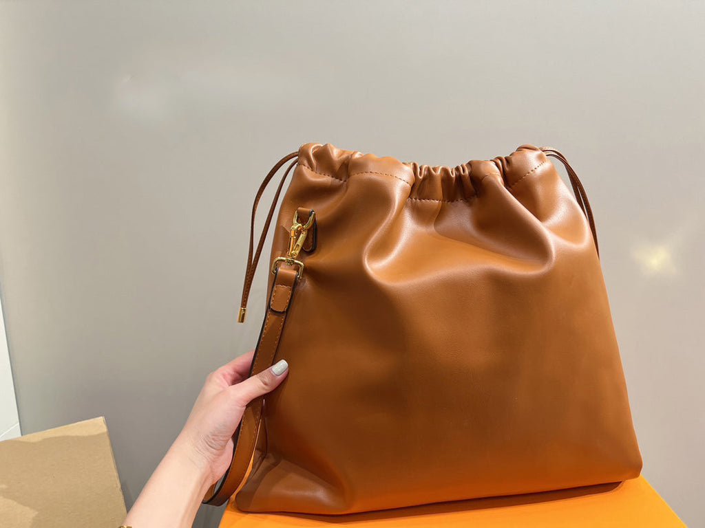Luxury Bags Fendi 281