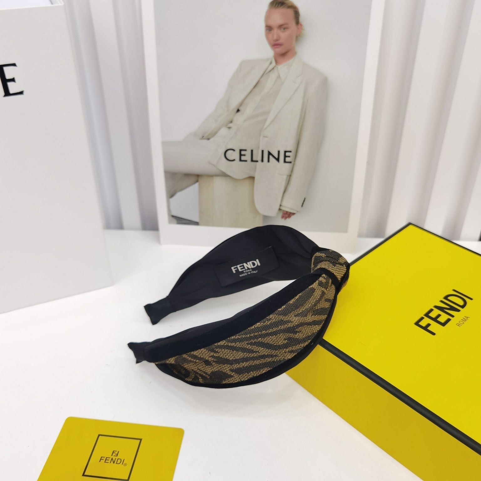Luxury Hair Band Fendi 019