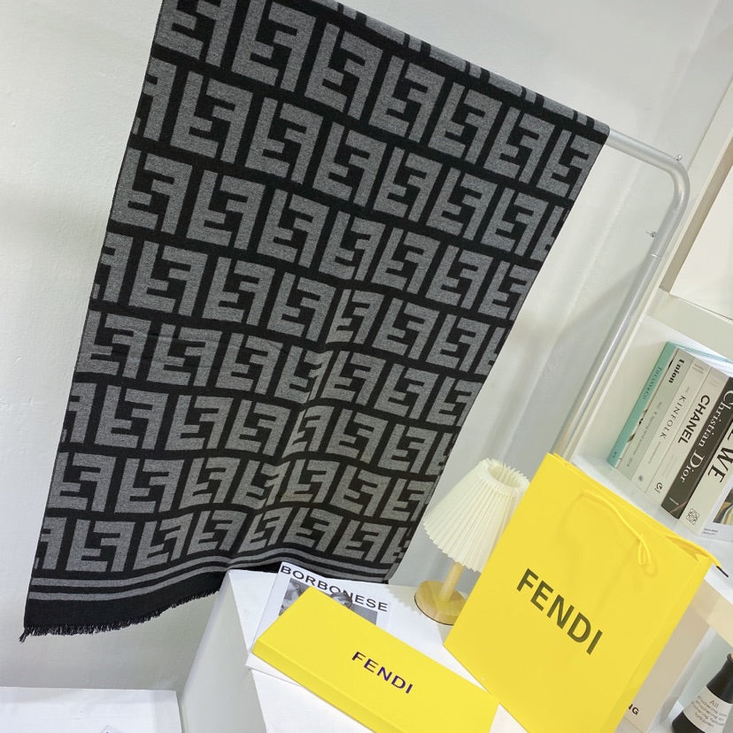 Luxury Fendi  Scarf 012