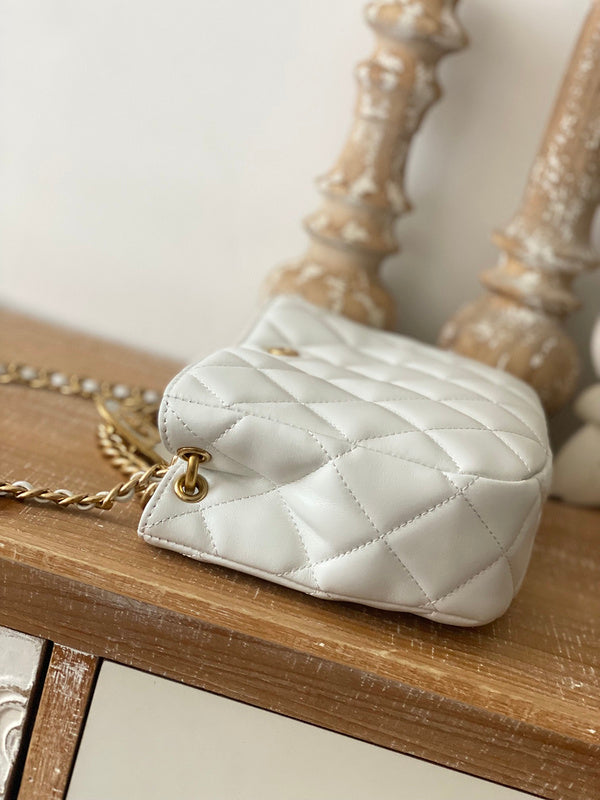 Chanel Bags - BG Bags - 931