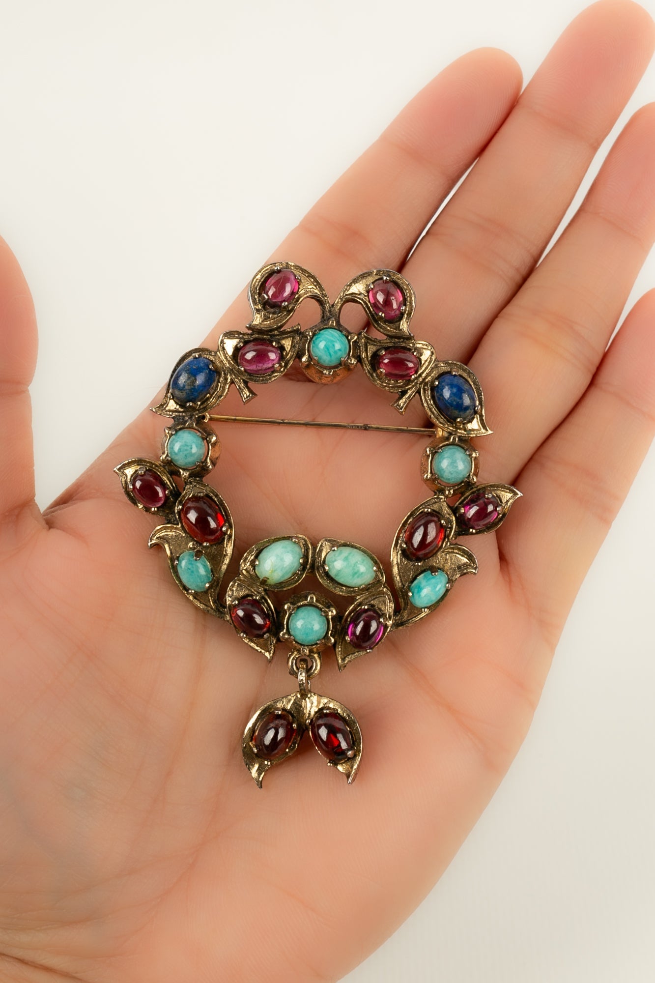 Broche en pâte de verre Dior