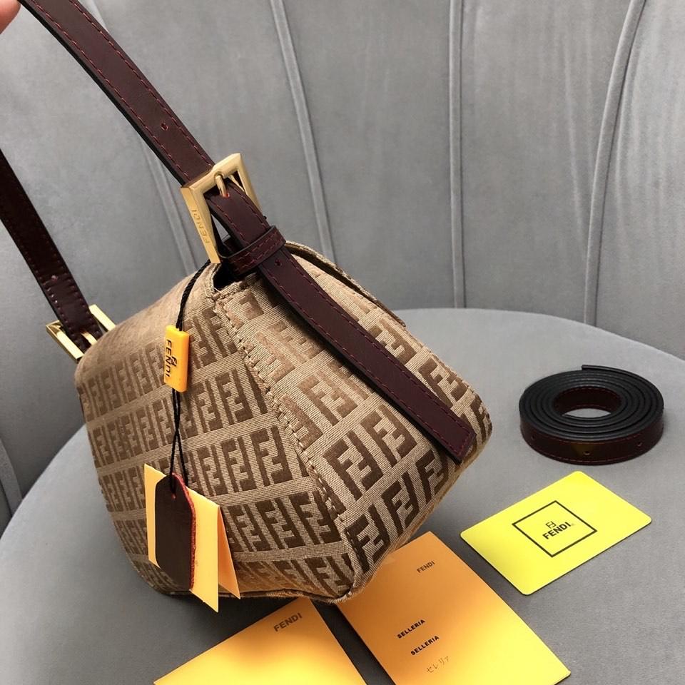 Designer Handbags Fendi 176