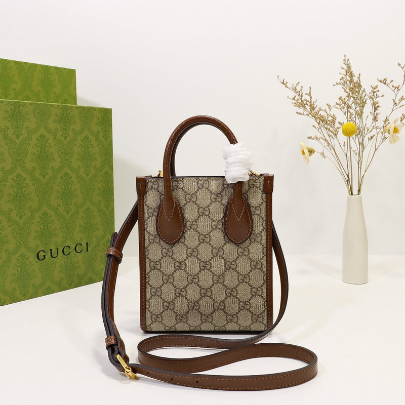 GGG - Bags District - 039