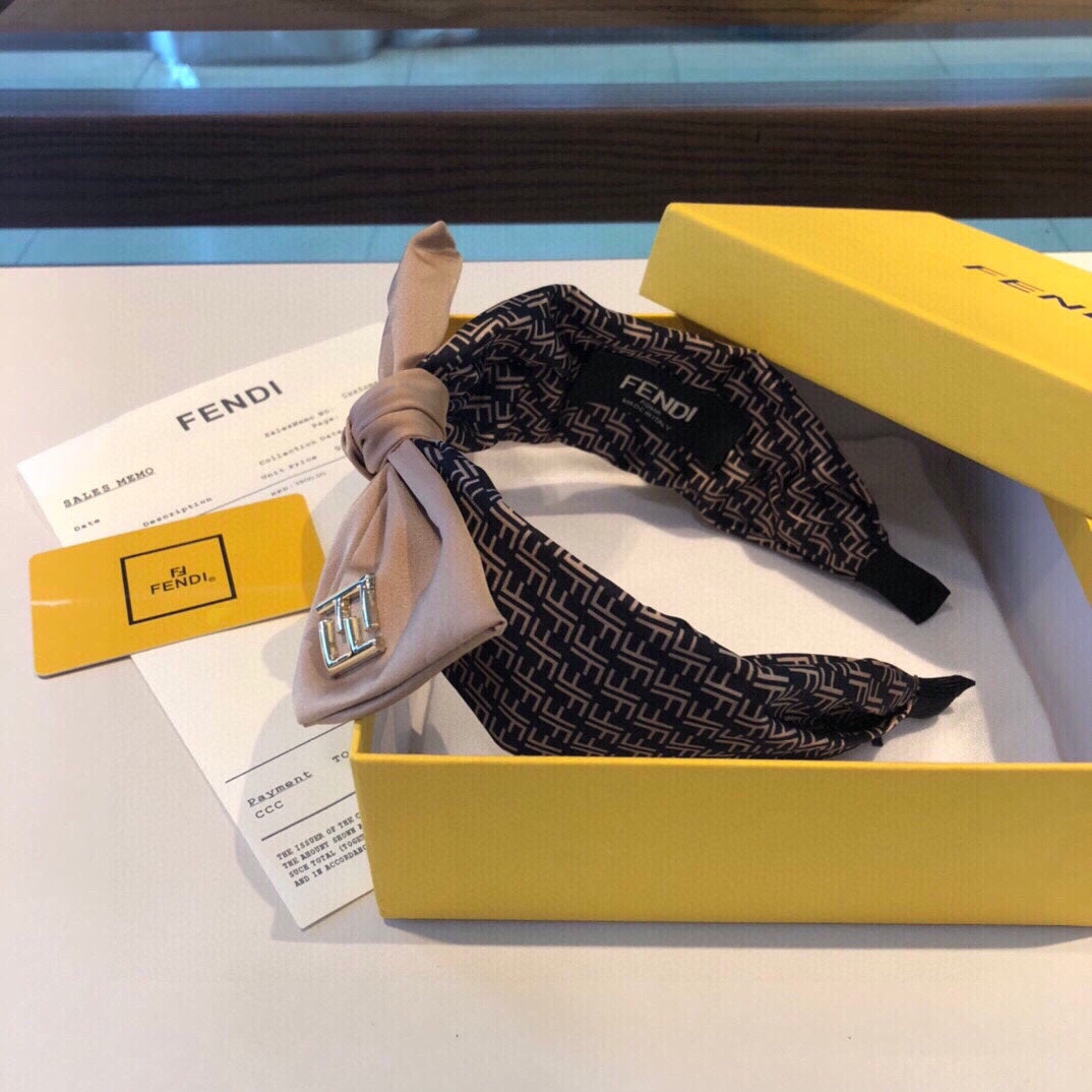Luxury Hair Band Fendi 050