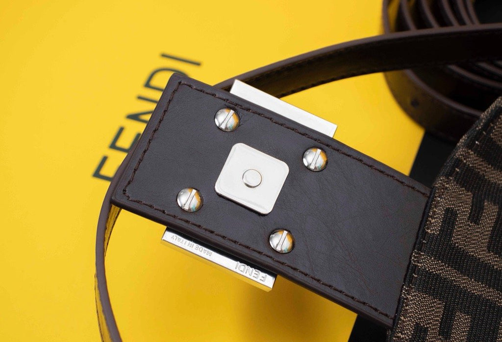 Designer Handbags Fendi 024