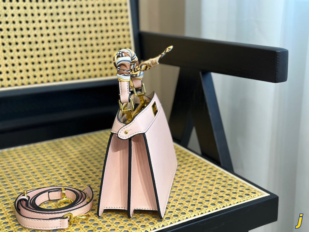 Luxury Bags Fendi 287