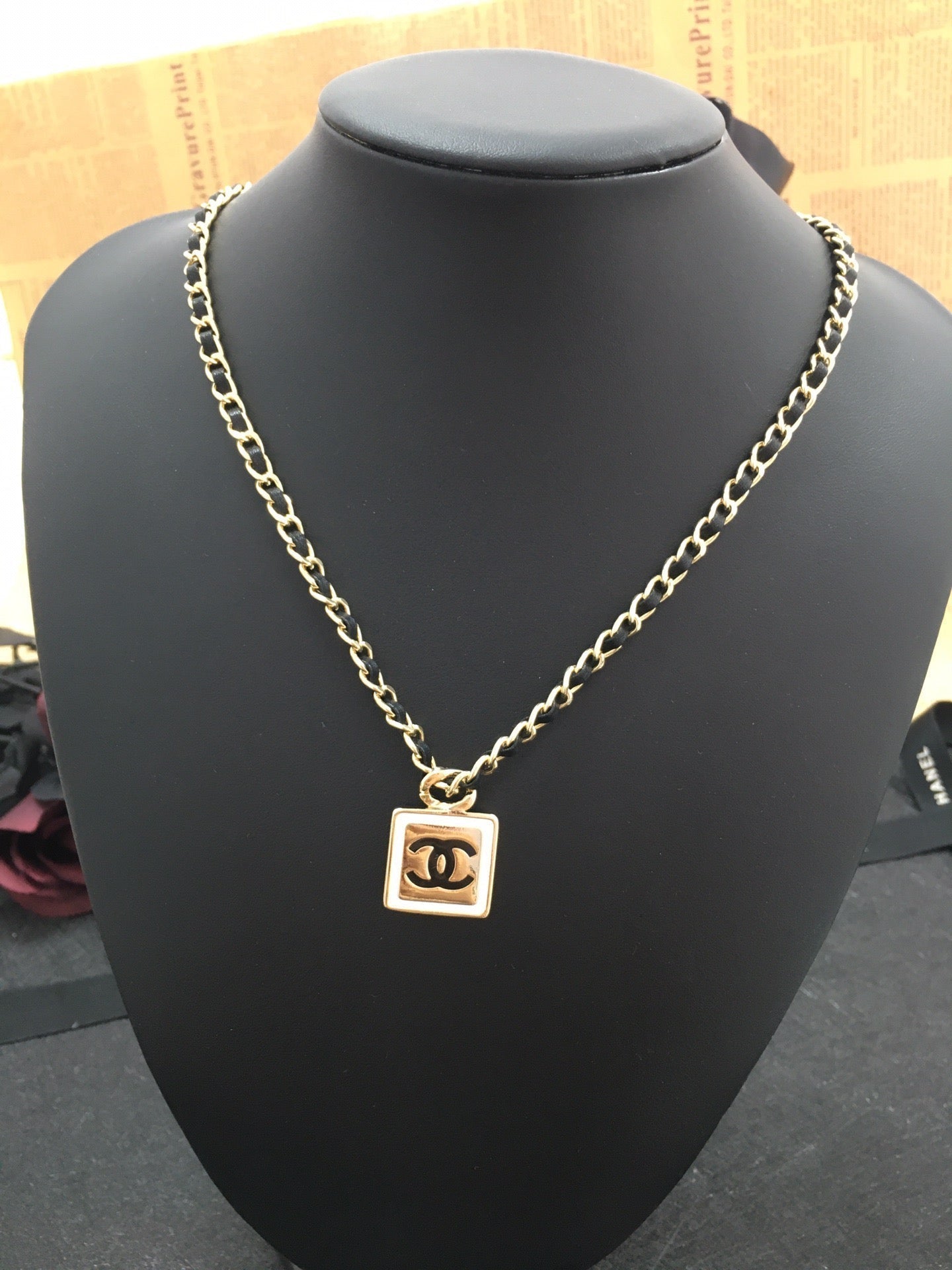 BL -High Quality Necklace chanel005