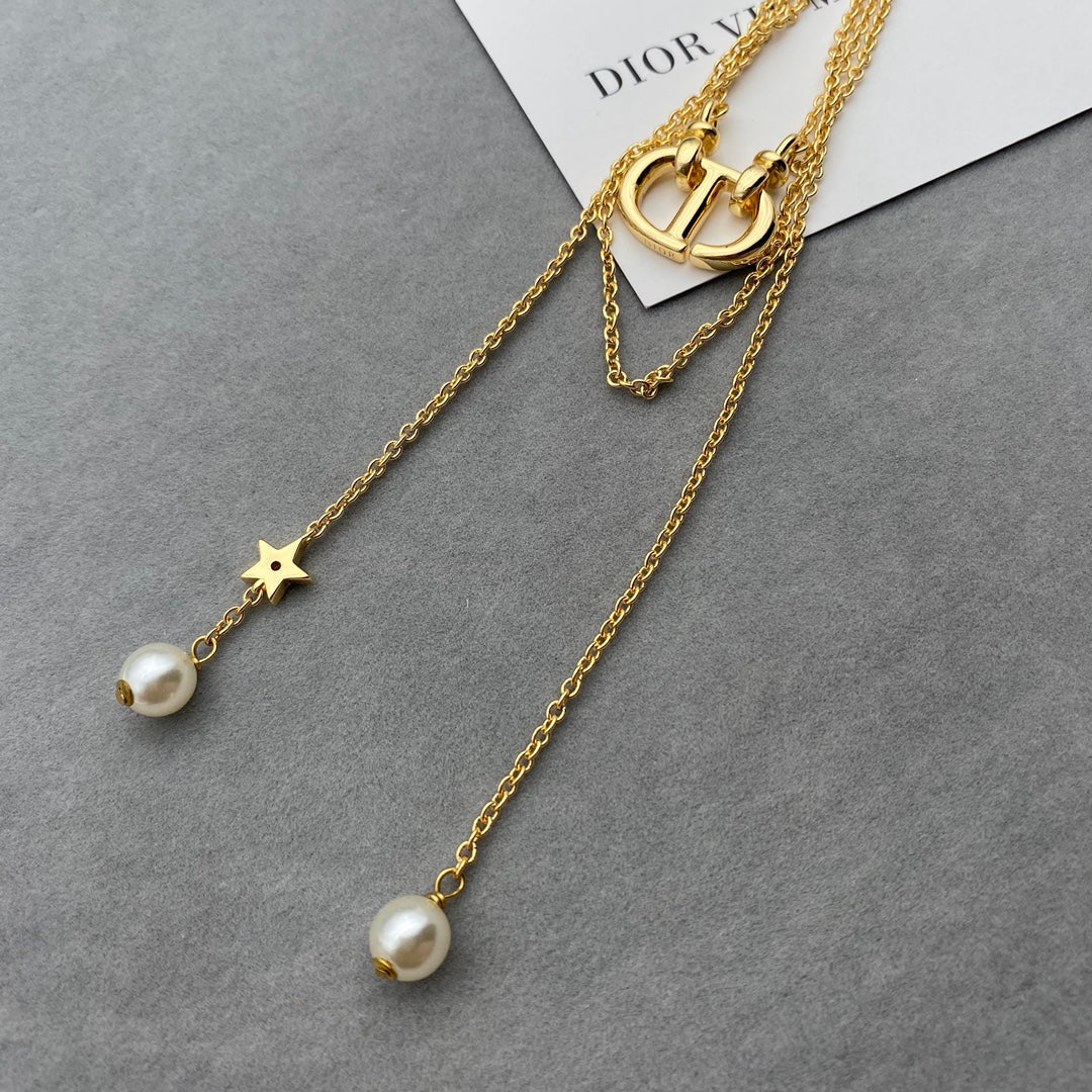 BG - Holiday Necklace dior008