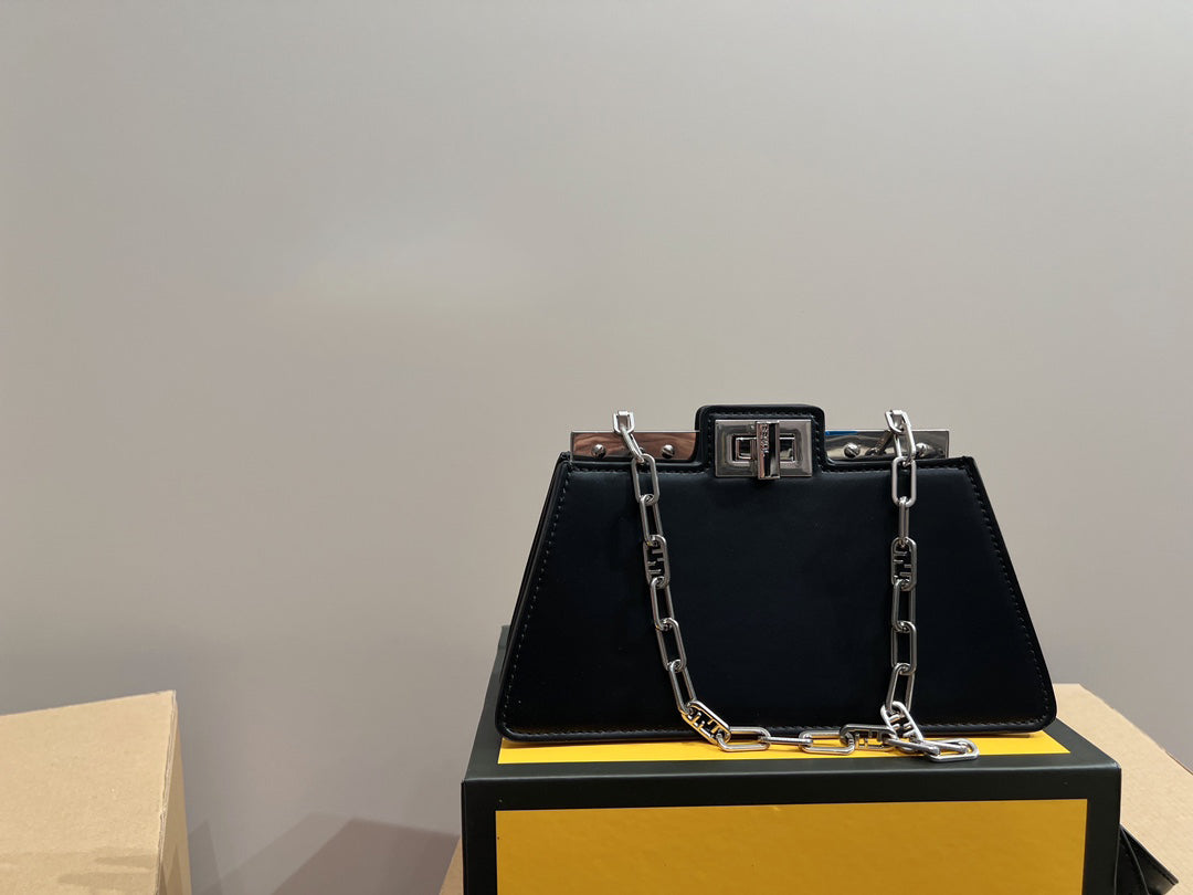 Luxury Bags Fendi 290