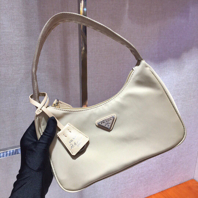 PDA - Bags District - 053