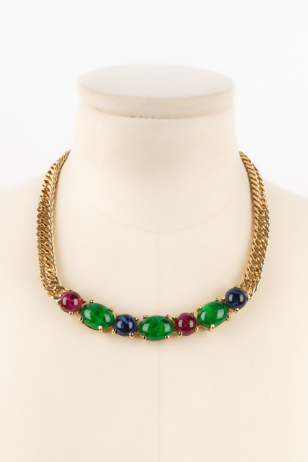 Collier court Dior
