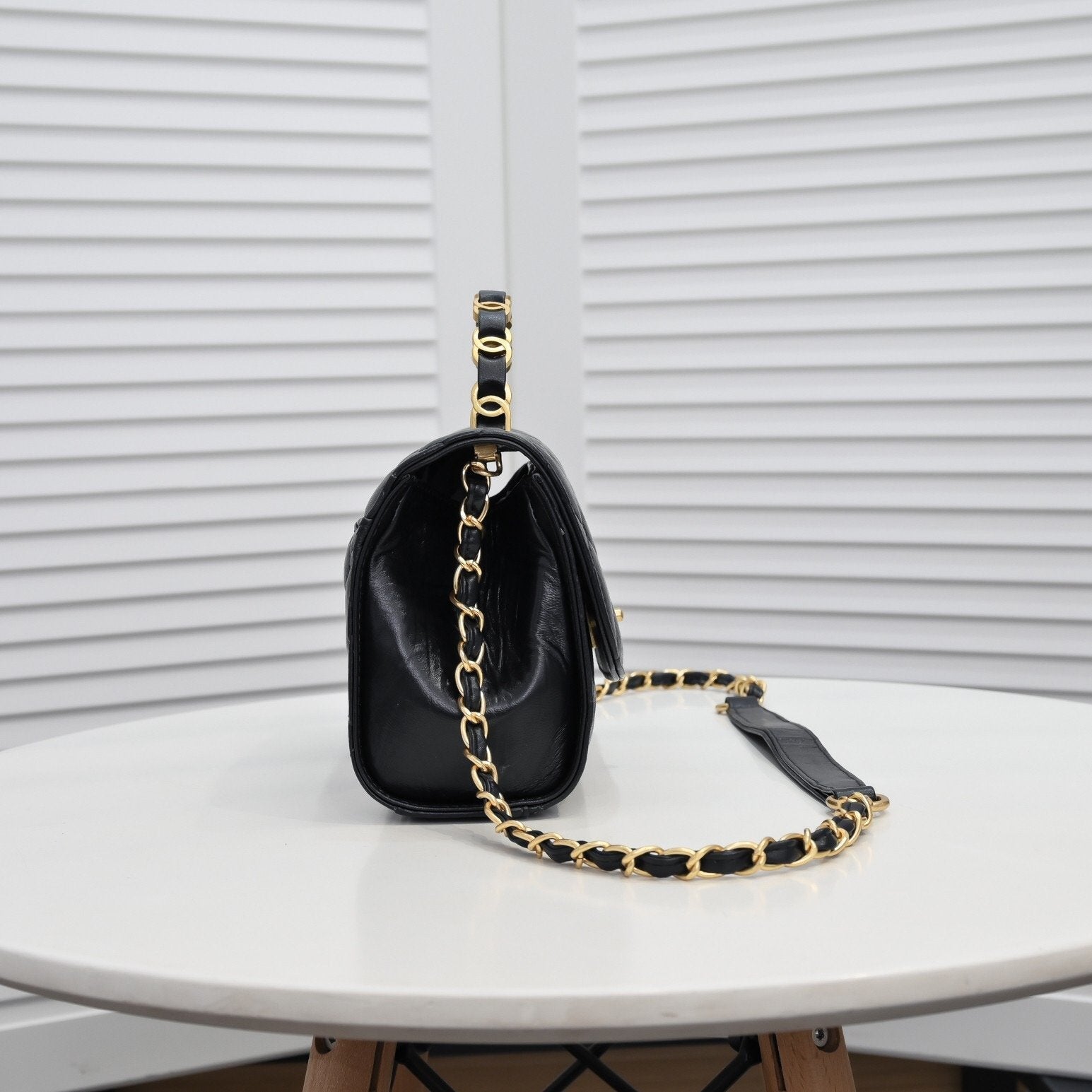 Designer Handbags Chanel 082