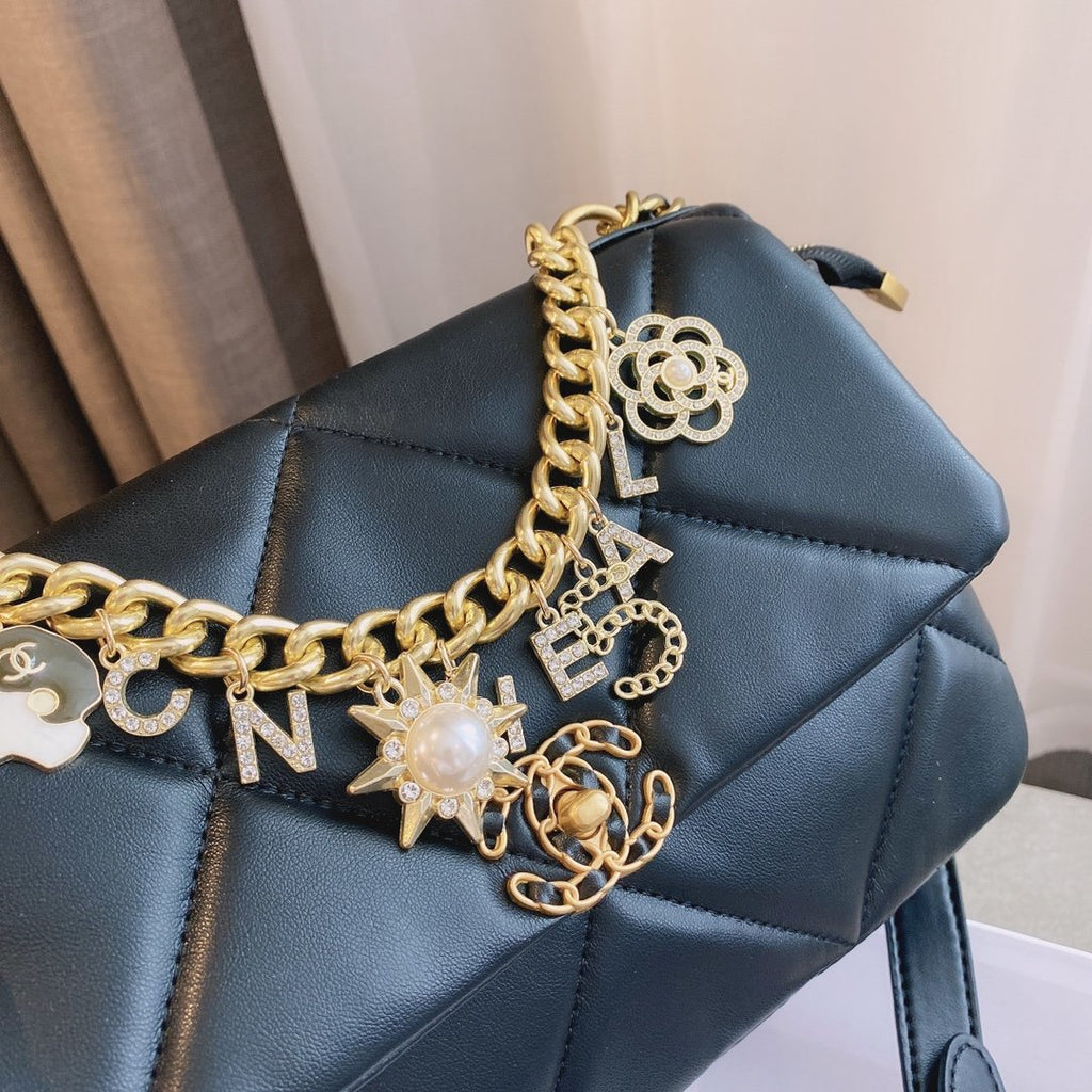 Designer Handbags Chanel 064