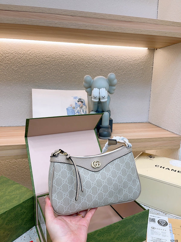 Luxury - Gucci Bags - 126