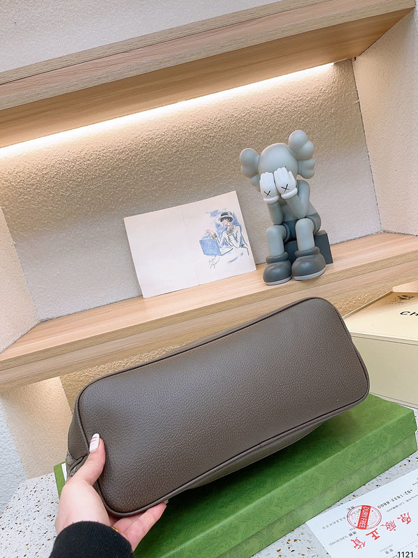 Luxury - Gucci Bags - 210