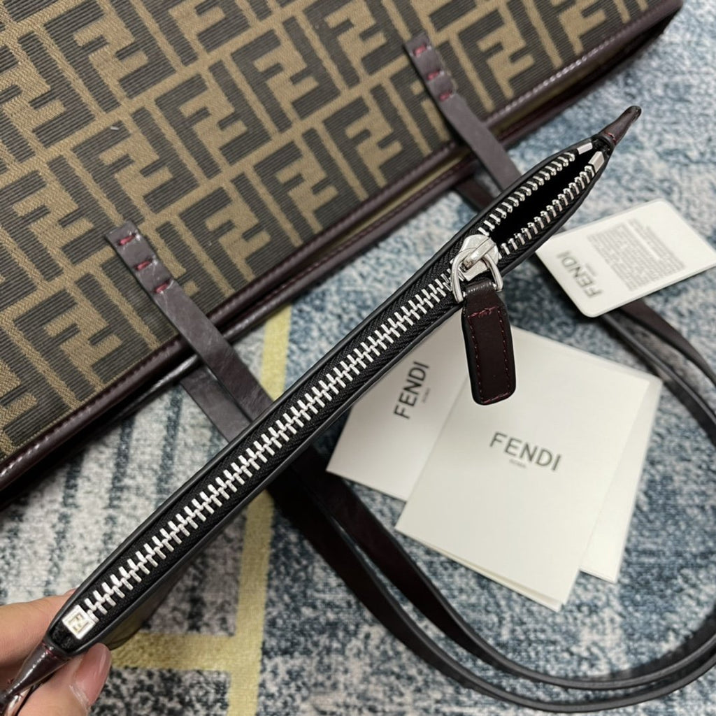 Designer Handbags Fendi 185