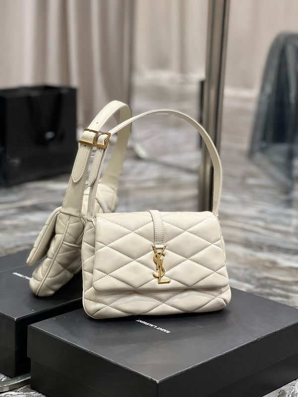 SLY - Bags District - 102