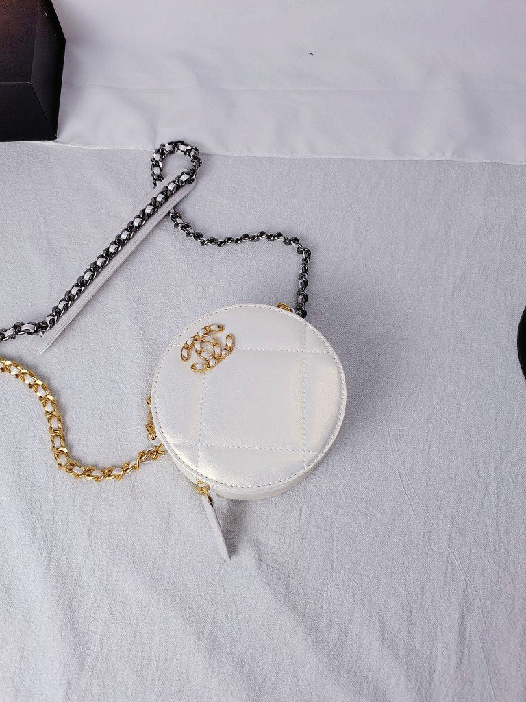Designer Handbags Chanel 225