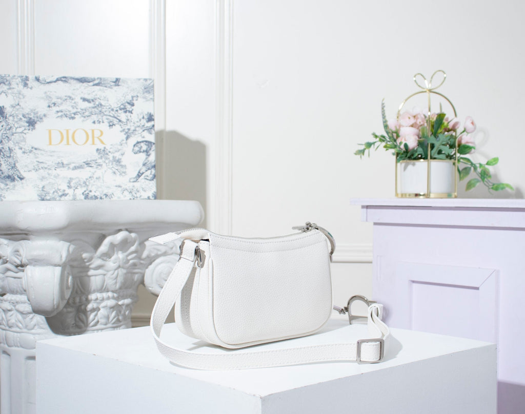Luxury Handbags Christian Dior 158
