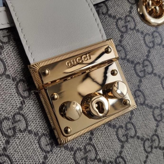 Gucci   Luxury Bags  1386