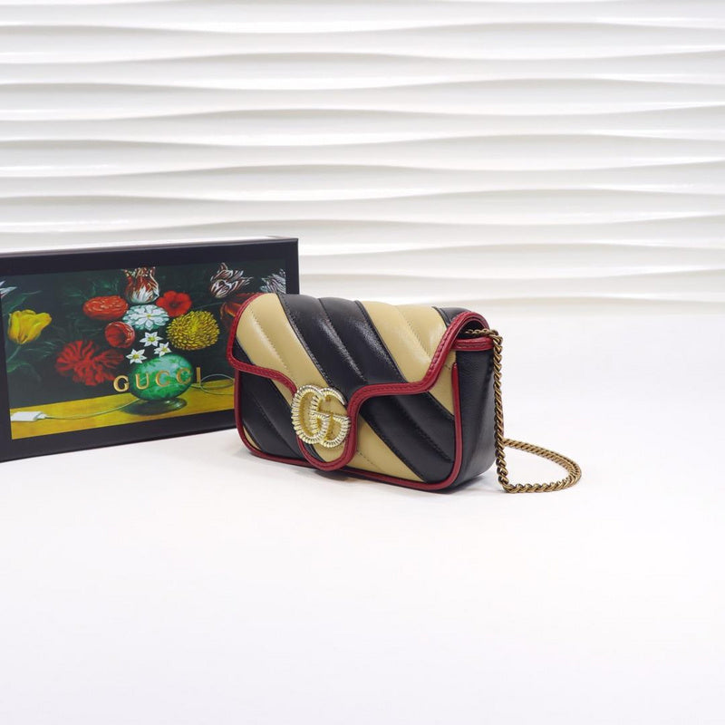 GGG - Bags District - 003