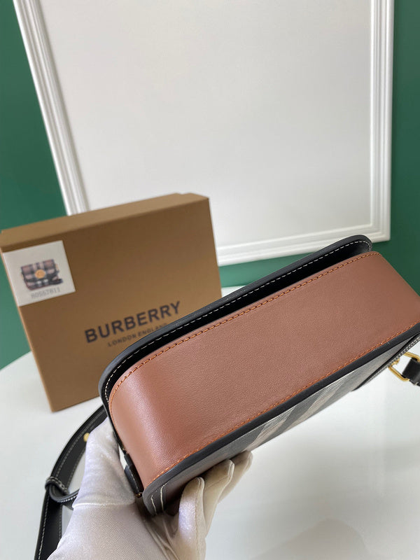 Burberry Bags - BG Bags - 463