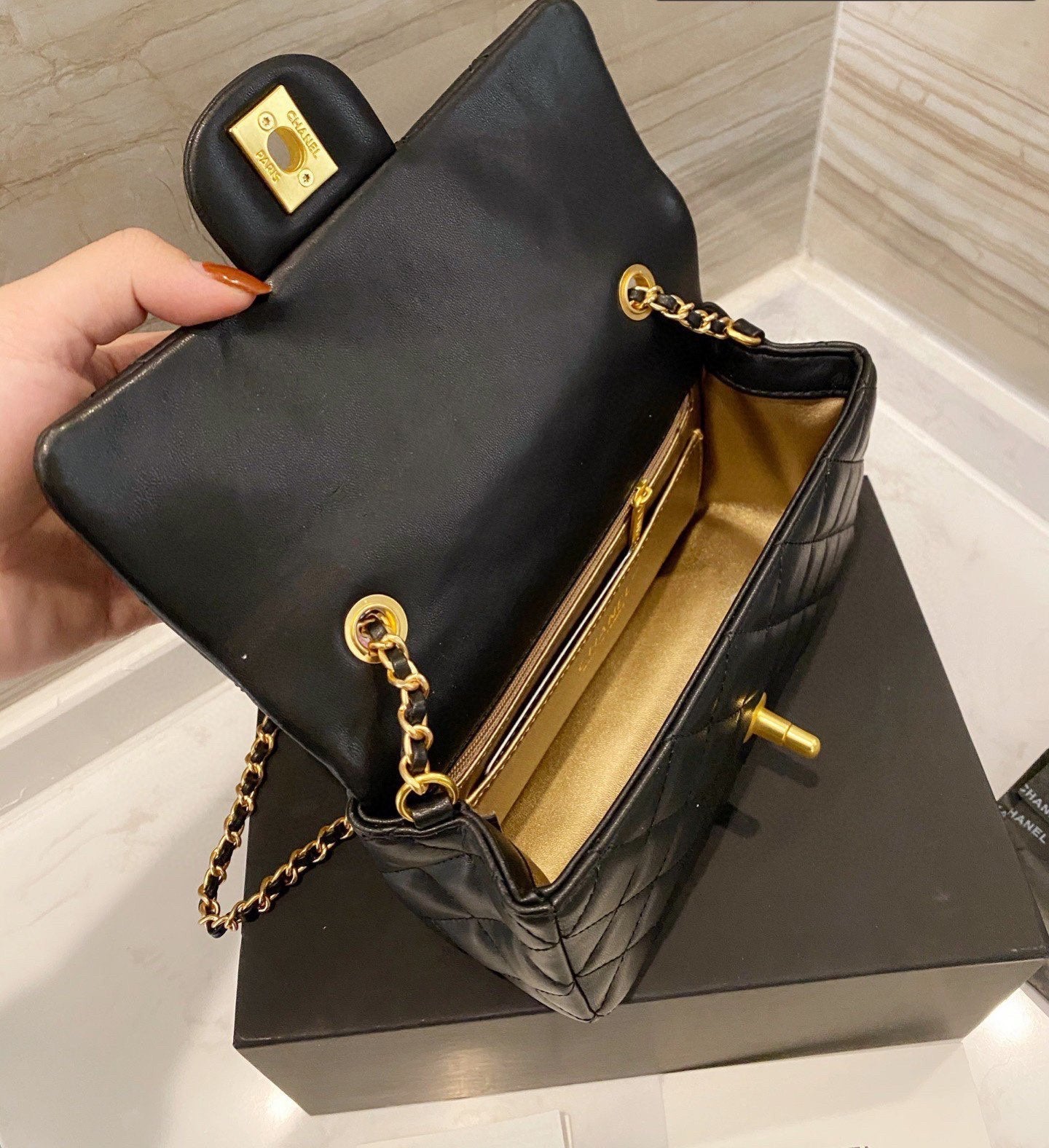 Designer Handbags Chanel 046