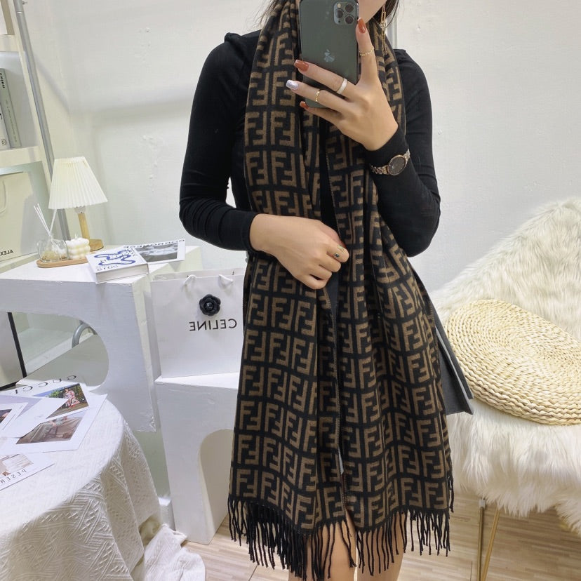 Luxury Fendi  Scarf 018