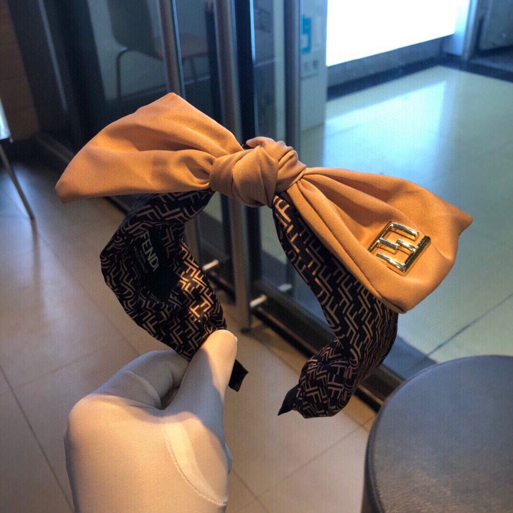 Luxury Hair Band Fendi 050