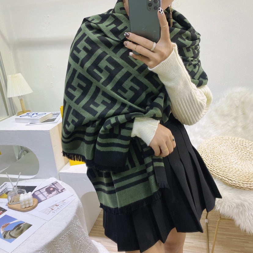 Luxury Fendi  Scarf 011