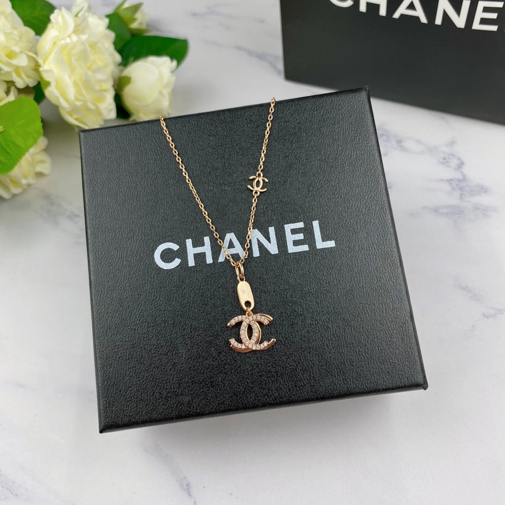 BG - Holiday Necklace chanel033
