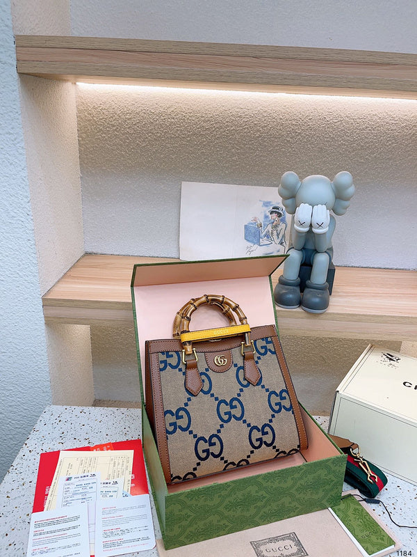Luxury - Gucci Bags - 124