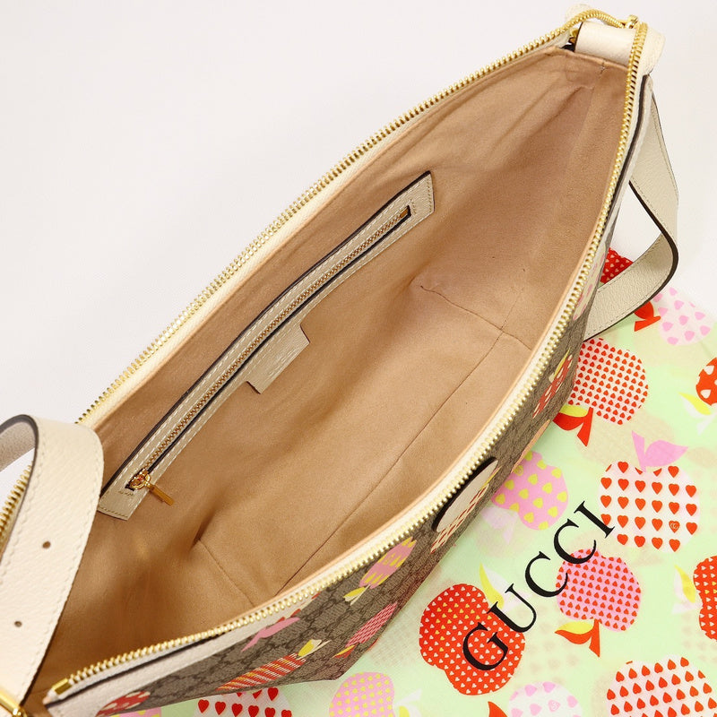GGG - Bags District - 012