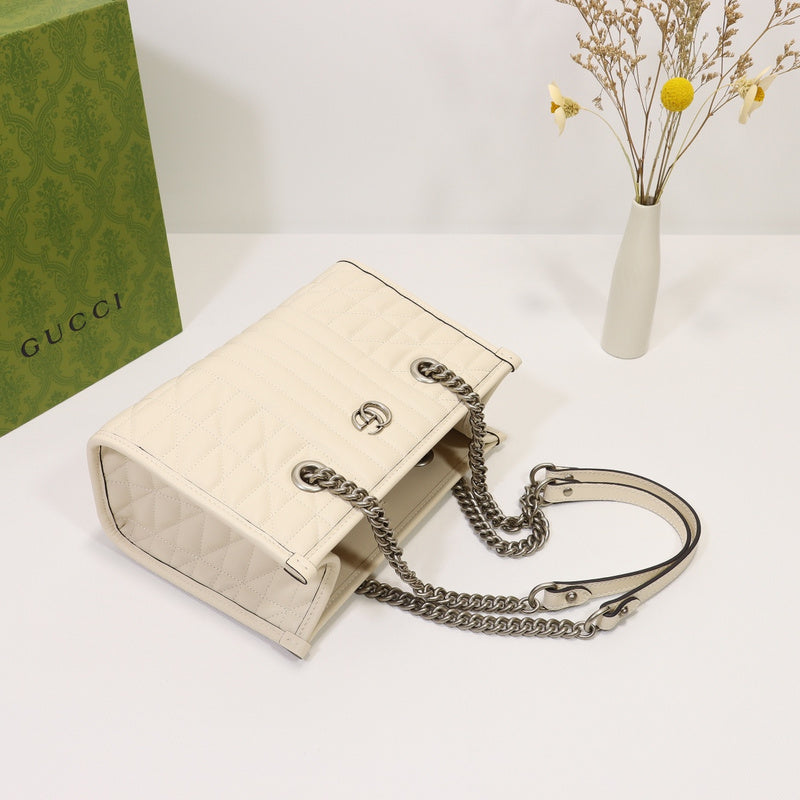 GGG - Bags District - 064